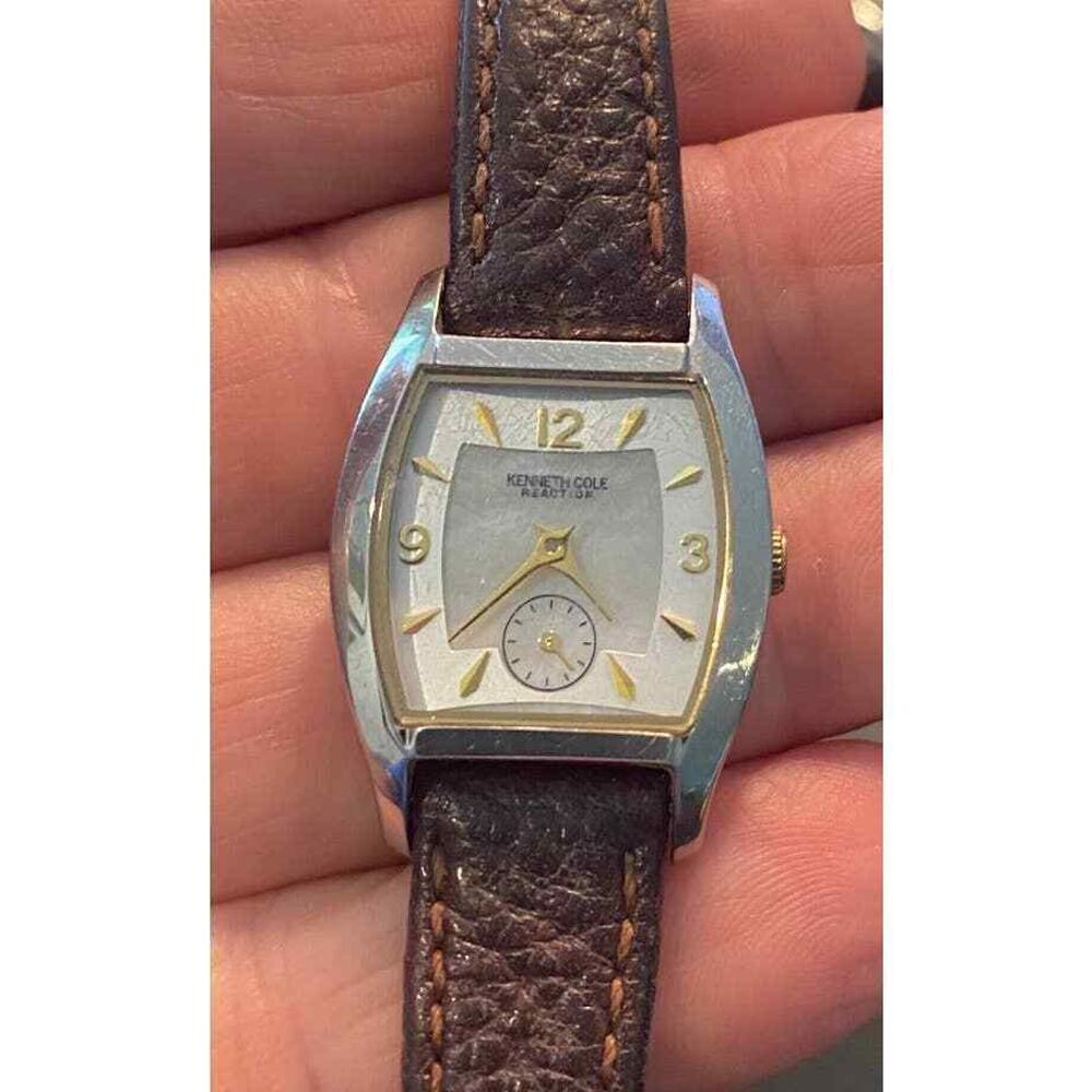 Women's 25mm Silver Tone Kenneth Cole Reaction Watch, Seperate Seconds Dial